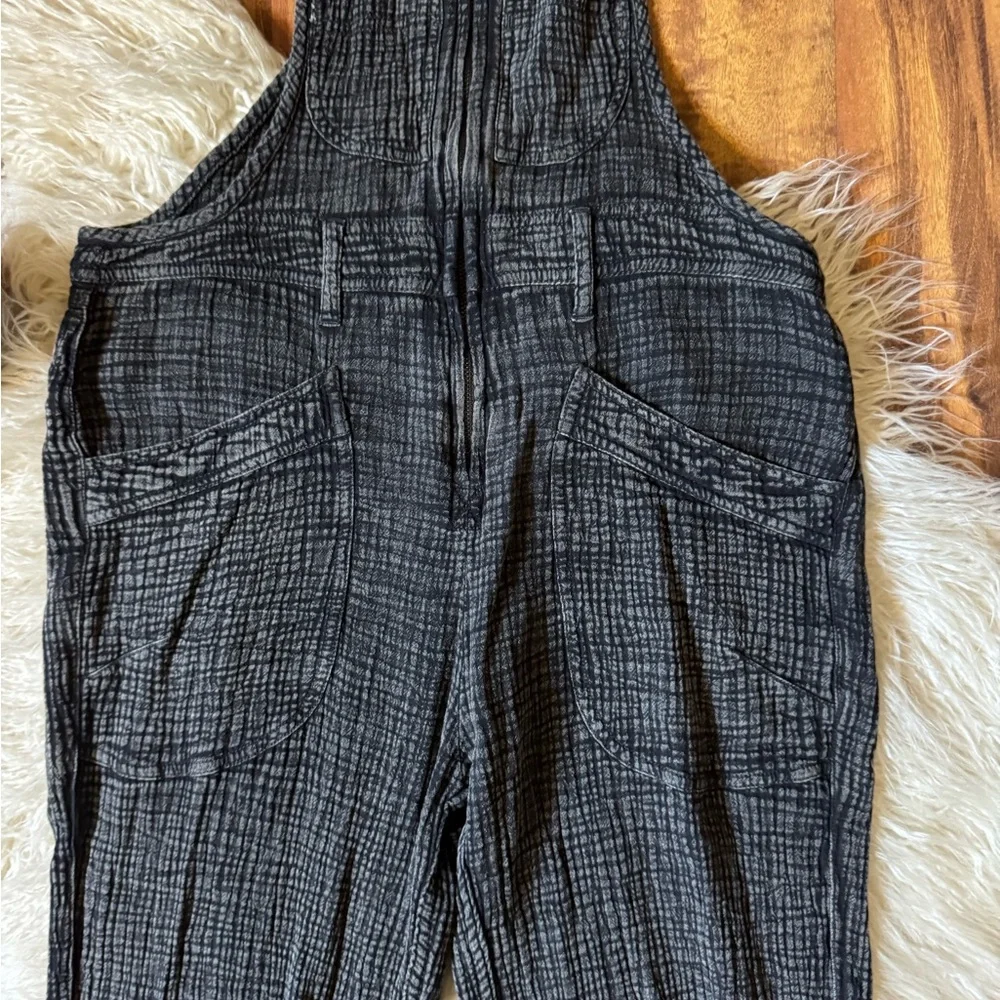 Pilcro Anthropologie Gauze Painters Overalls Gray - Picture 4 of 8
